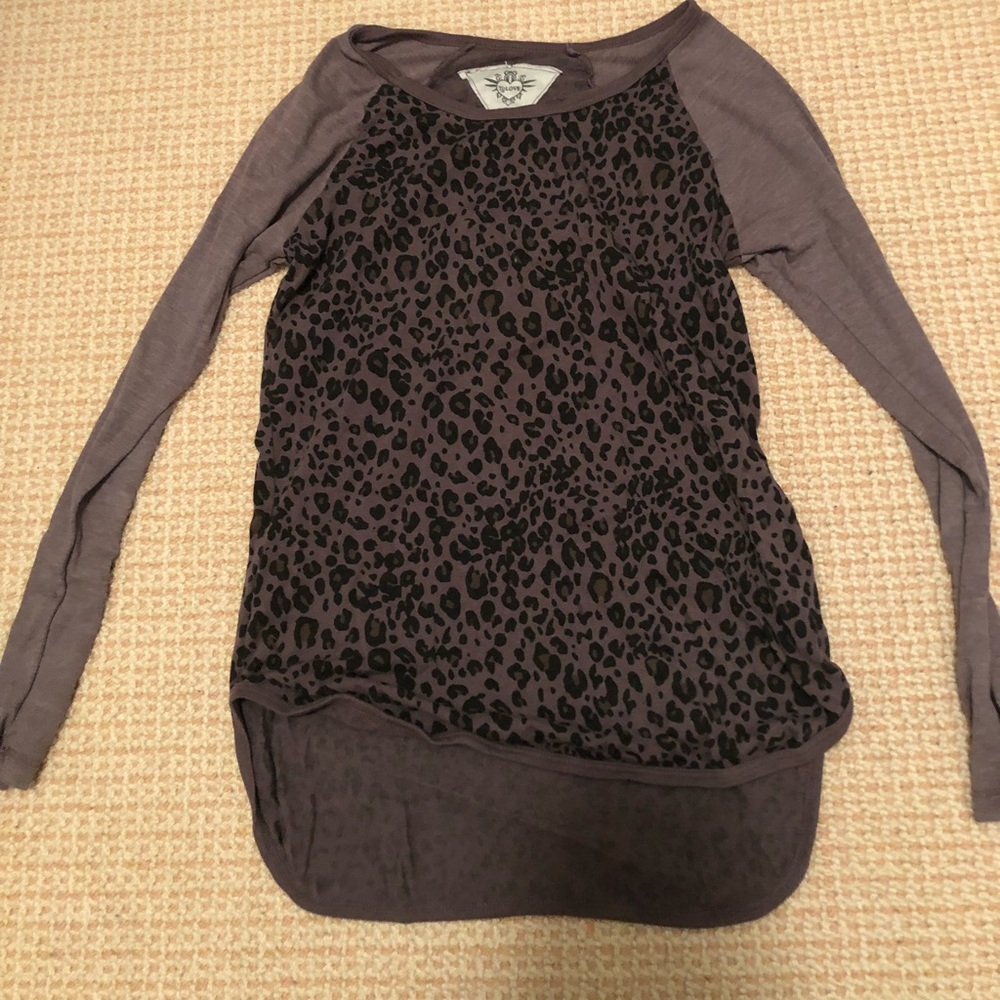 T2 Love leopard print Long sleeve shirt girls 12
